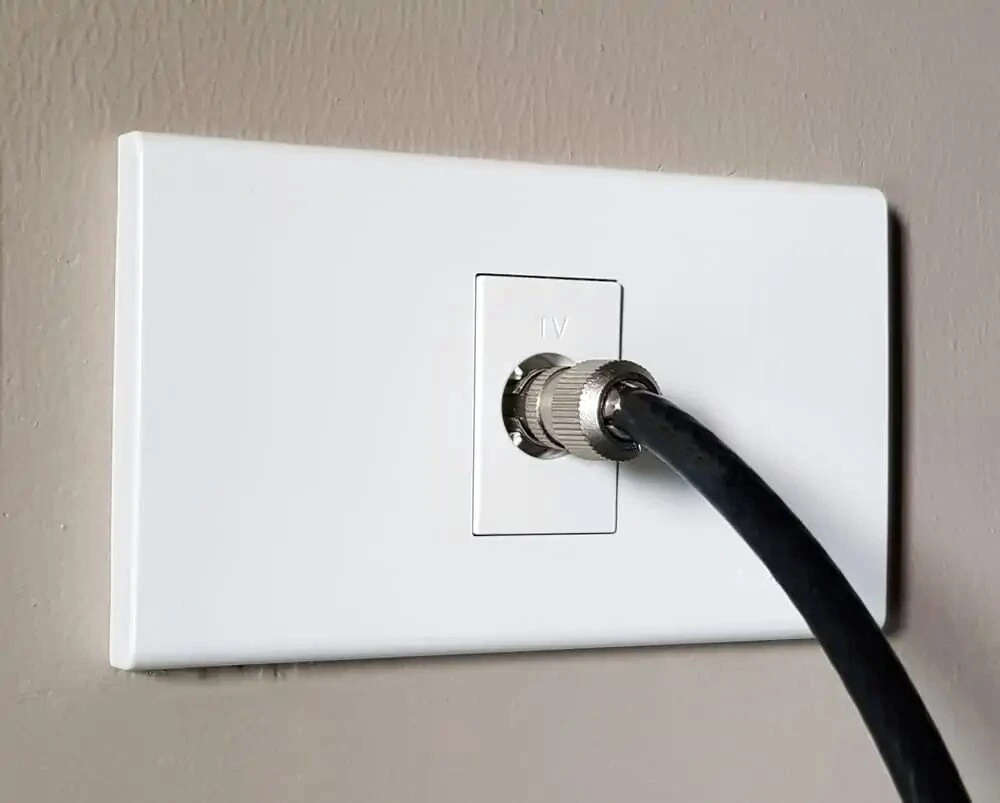 TV point installation in Innaloo with new wall outlet and clean cabling